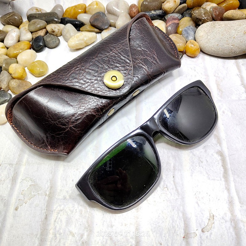 Blongk Glasses Case Waist Bag  - Leatherwork Belt review and price